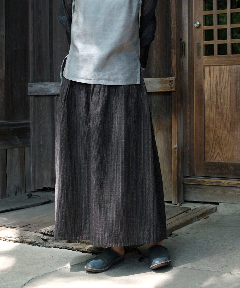 Koti series  Skirt, Wool & silk, Black stripe, 6902wB – Maki