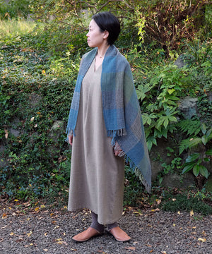 Fukufuku series | shawl, Wool, 5017IGr