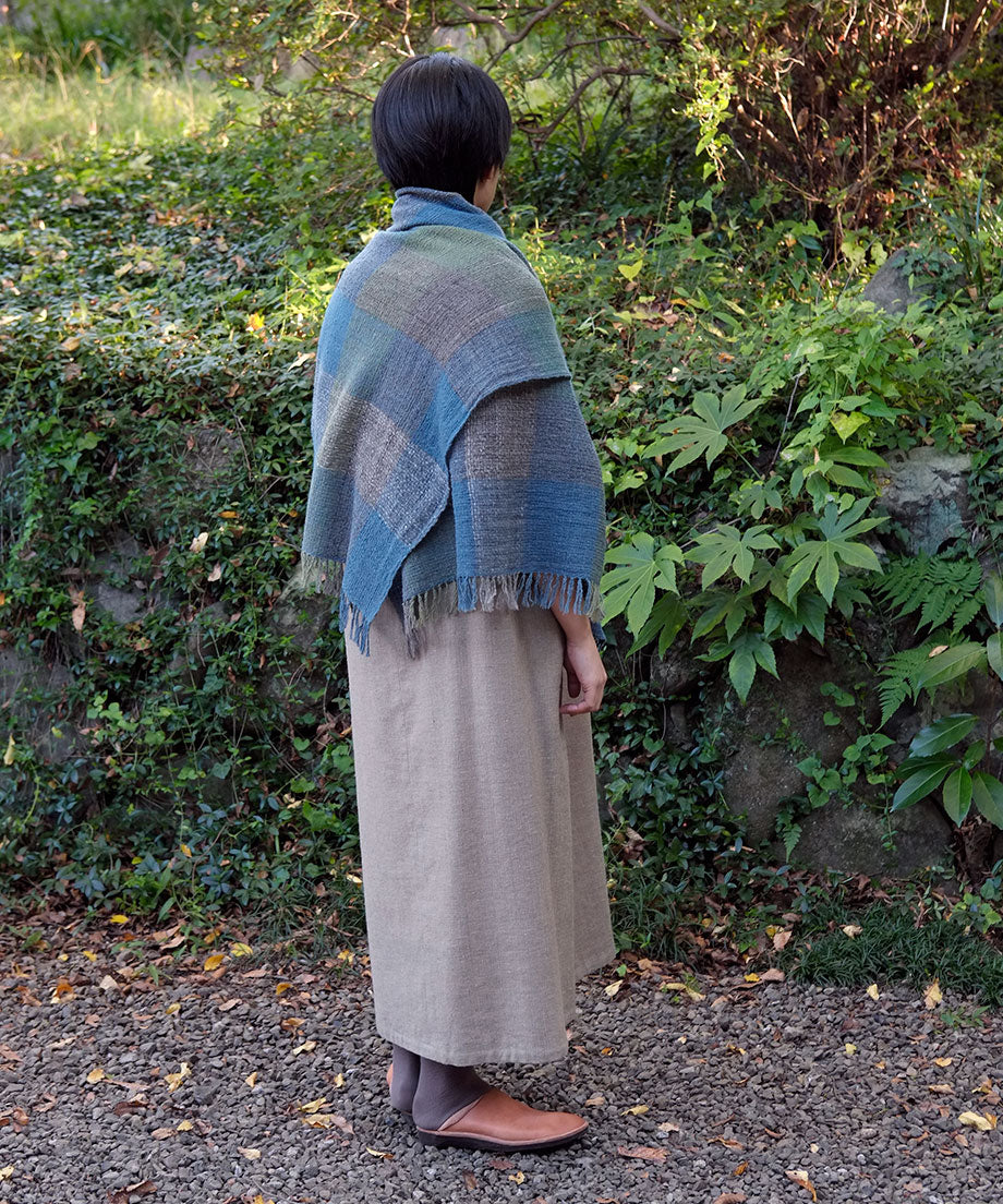 Fukufuku series | shawl, Wool, 5017IGr