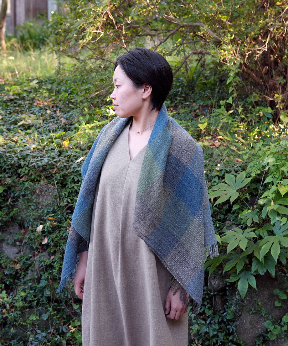 Fukufuku series | shawl, Wool, 5017IGr