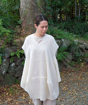 Fukufuku series | Three-holes cape, Himalayan wool, White, 5213W