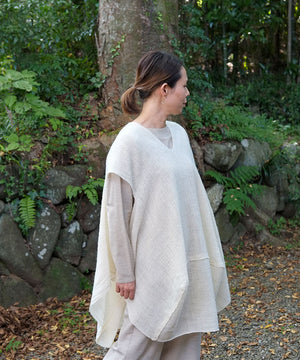 Fukufuku series | Three-holes cape, Himalayan wool, White, 5213W