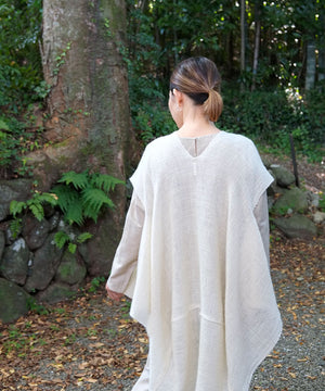 Fukufuku series | Three-holes cape, Himalayan wool, White, 5213W