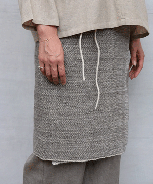 Wrap skirt | Plain short, Himalayas Wool, White & black, 5520WG