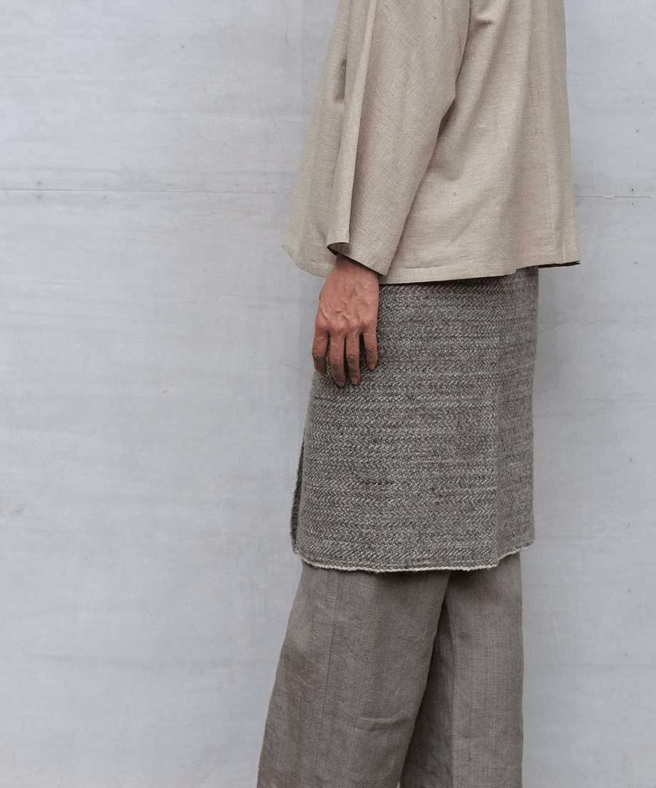 Wrap skirt | Plain short, Himalayas Wool, White & black, 5520WG