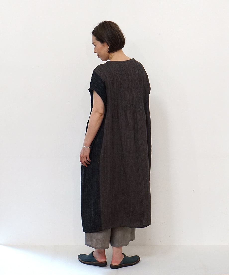 Koti series | Two-tone One piece, Linen & silk, Charcoal & Black, 6974lCBt