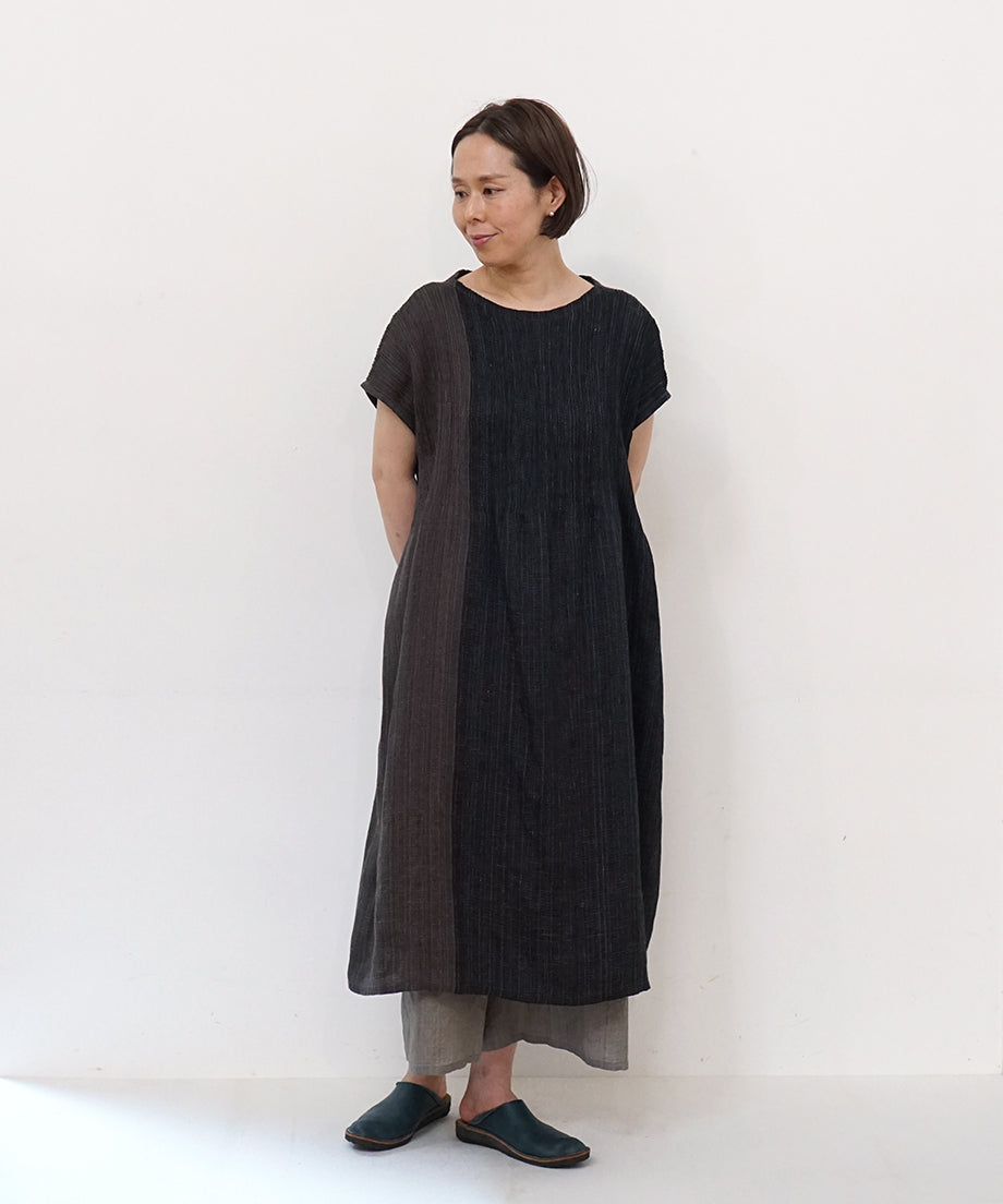 Koti series | Two-tone One piece, Linen & silk, Charcoal & Black, 6974lCBt