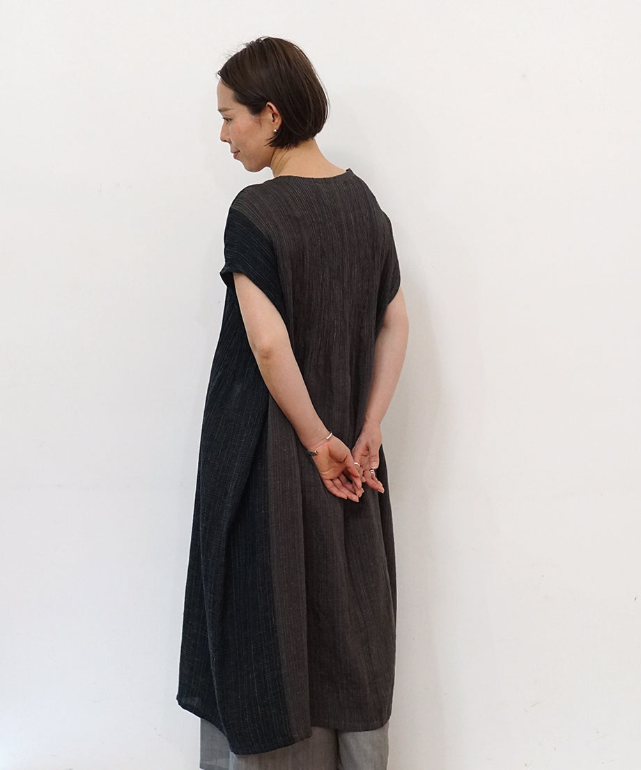Koti series | Two-tone One piece, Linen & silk, Charcoal & Black, 6974lCBt